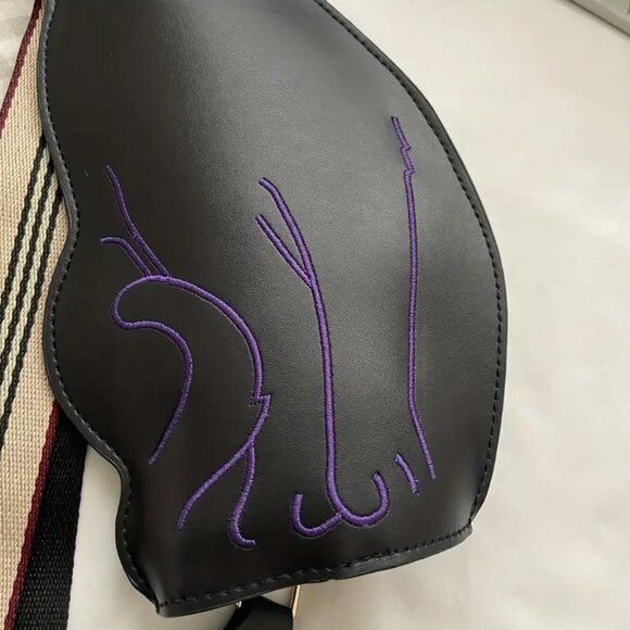 Black Cat-Themed Crossbody Purse in Synthetic Leather - Picture 7 of 9